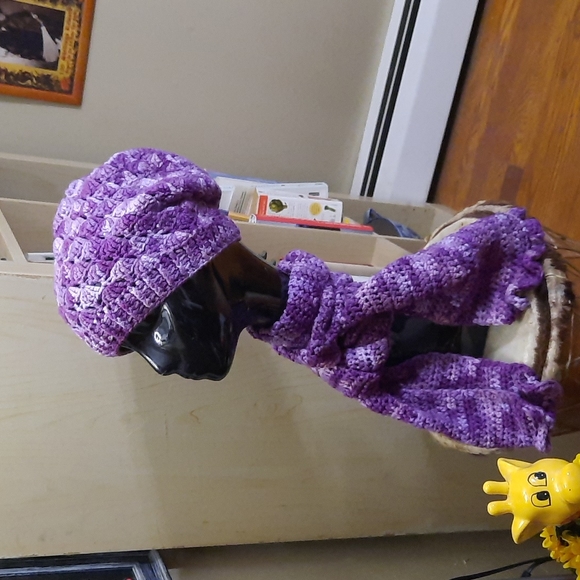 Hand Crafted Accessories - 2 PC HANDCRAFTED KNITTED PURPLE MARBLED BEANIE HAT AND MATCHING SCARF NE…